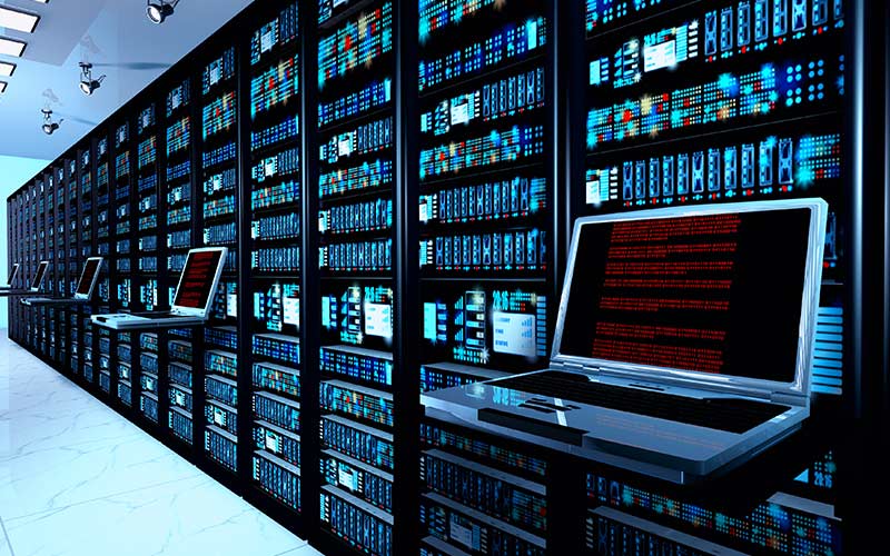 Cloud-agnostic operating model for multicloud resilience